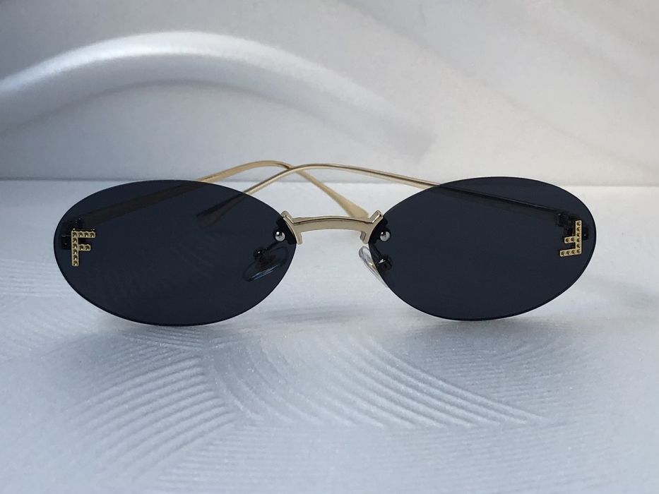 Актуални дамски слънчеви очила