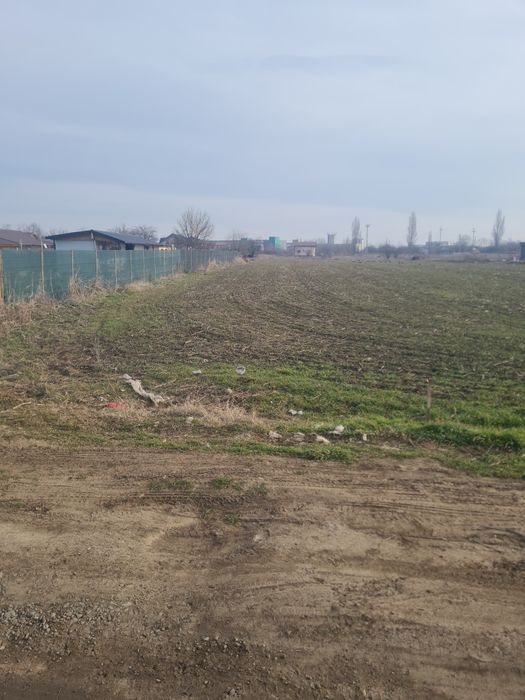 Vand teren intravilan