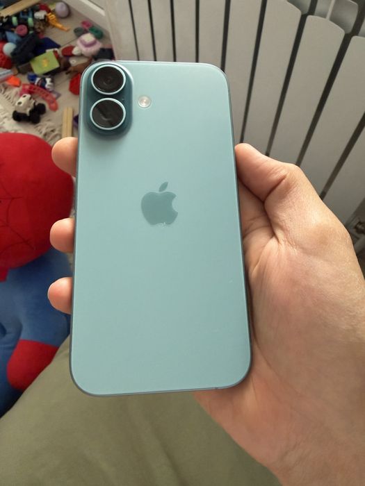 Смартфон Apple iPhone 16 128Gb NanoSIM+eSIM зеленый