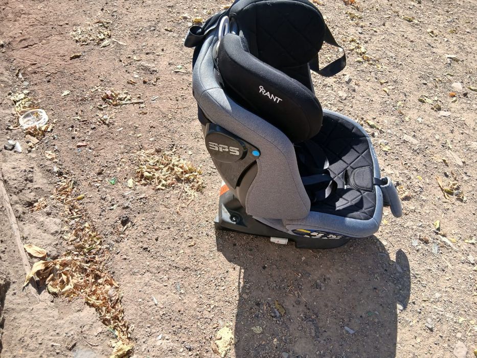 Продам детское кресло