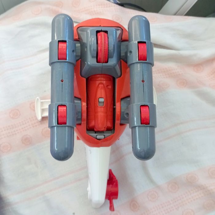 Машинка и вертолёт