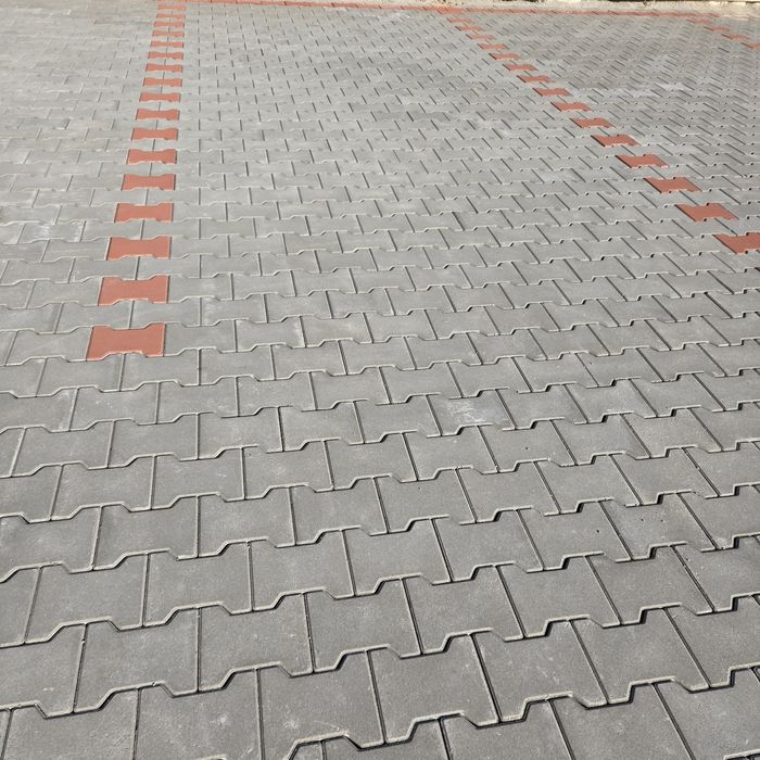 Amenajare curte Pavaje pavele borduri  oferim montaj