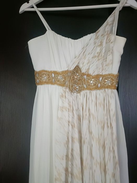 Rochie alba voal ocazie stil roman