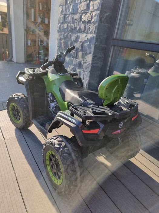 ATV electric pentru copii. Doua locuri.