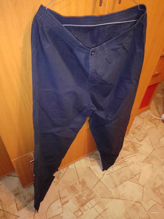 costum de casa si tricou