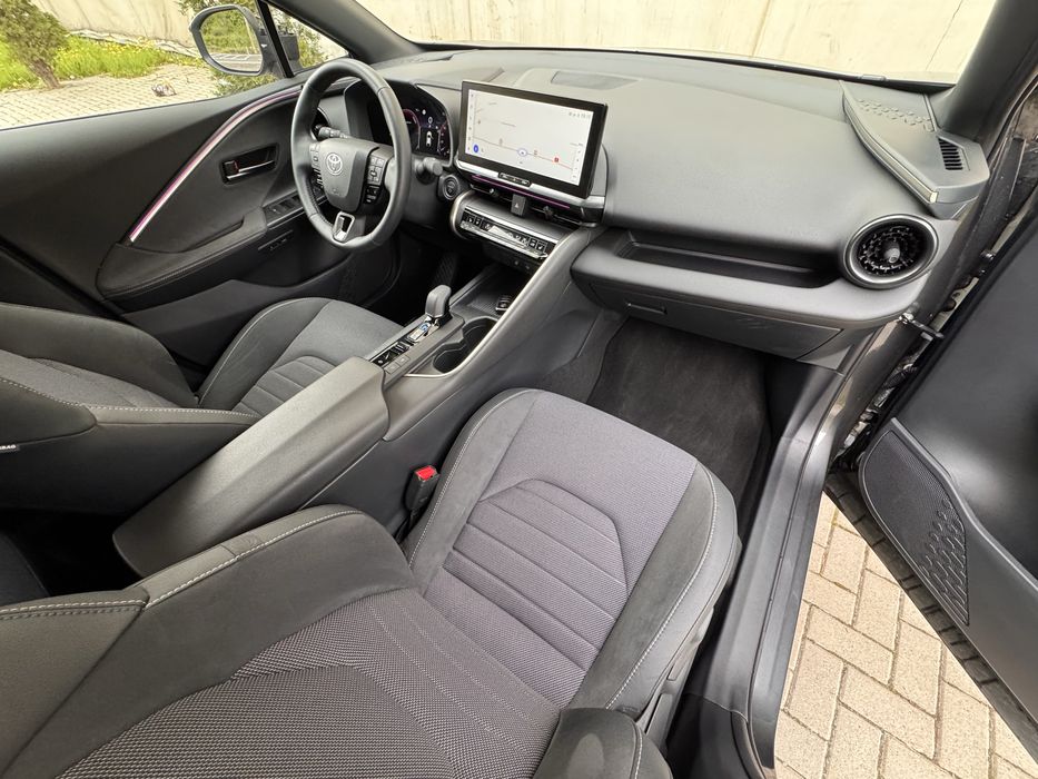 TOYOTA C-HR 2025 — imagine 5