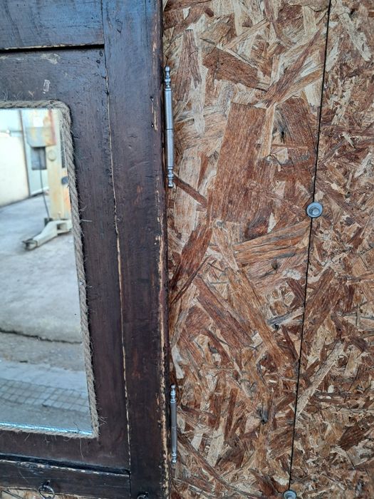 Стенно огледало 30лв