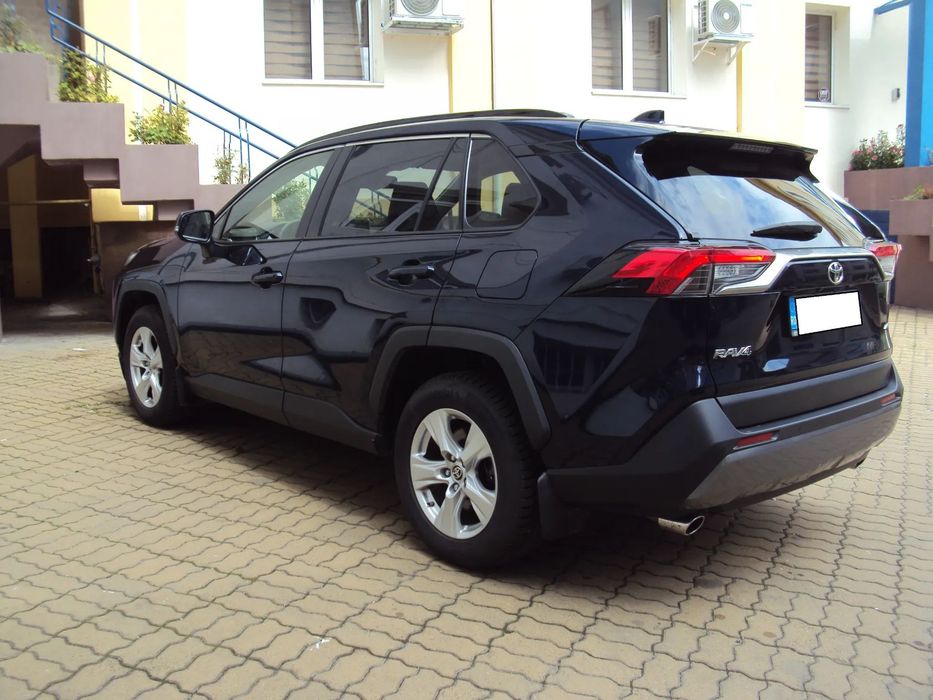 Toyota RAV4 Toyota Rav 4 motorizare 2.0/ 4x4/175 CP fabricație luna noiembrie 2021