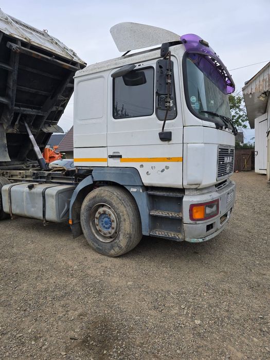 Vind man pentru dezmbrari