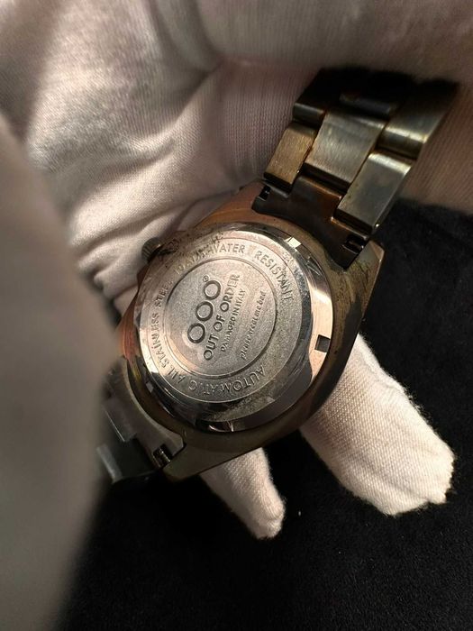 Ceas OOO – Out of Order