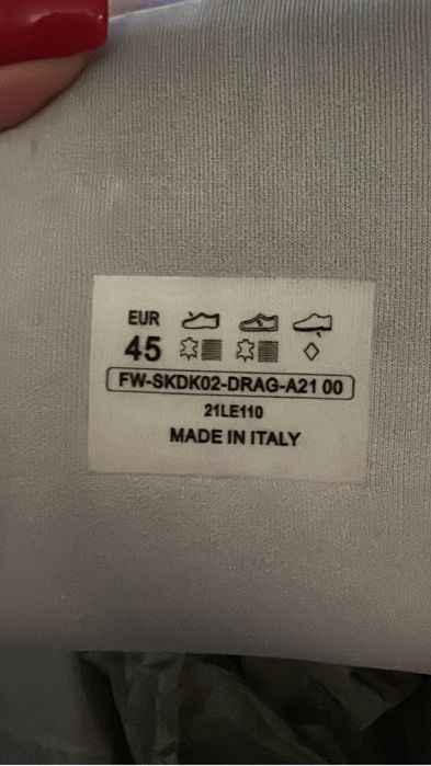 Продам красовки LANVIN