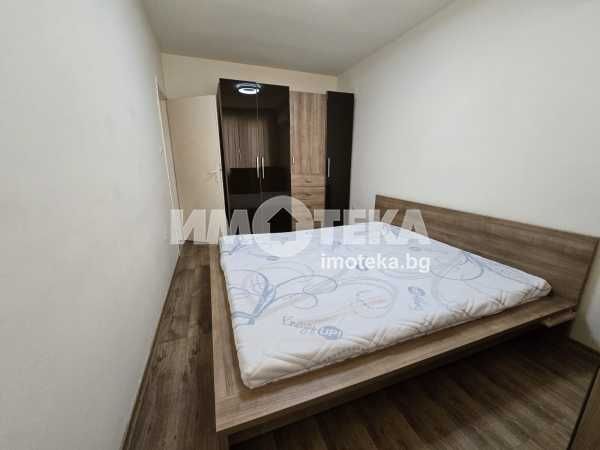 Дава се под наем Тристаен апартамент в Пловдив, Каменица 1 - 80 кв.м за 561 € - Снимка #2