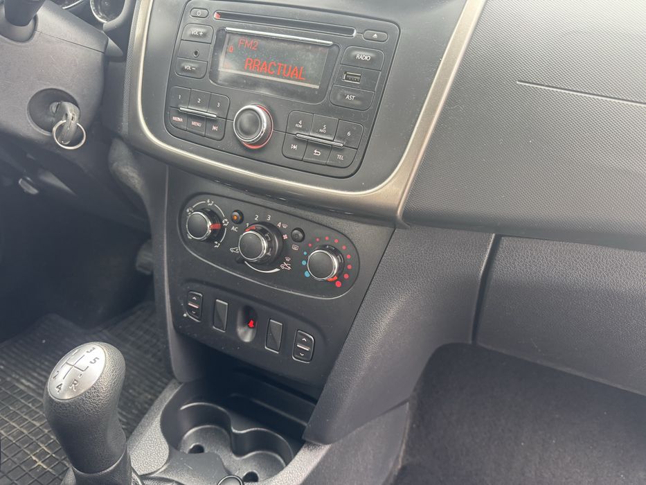 Dacia Sandero 1.2 Benzina Euro5 / 08.2014 / clima