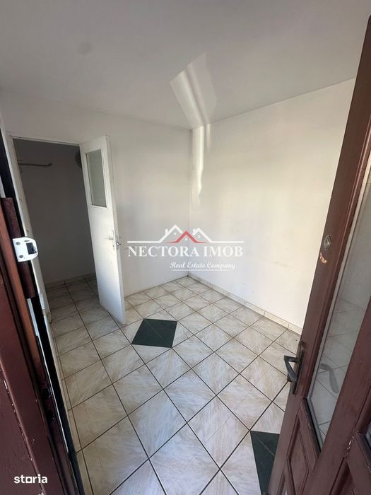 NECTORA IMOB-Spatiu comercial cu 2 camere, 2 bai, Zona Oncea, 52 mp