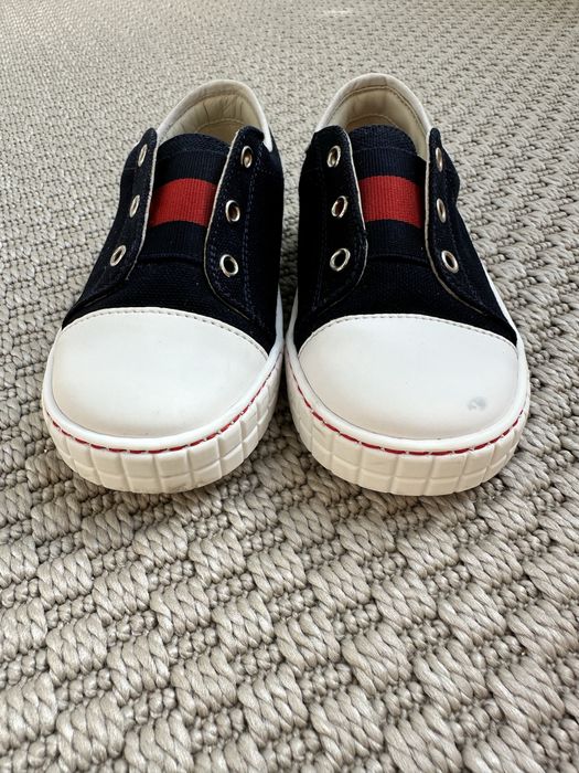 Pantofi GUCCI sport marimea 25