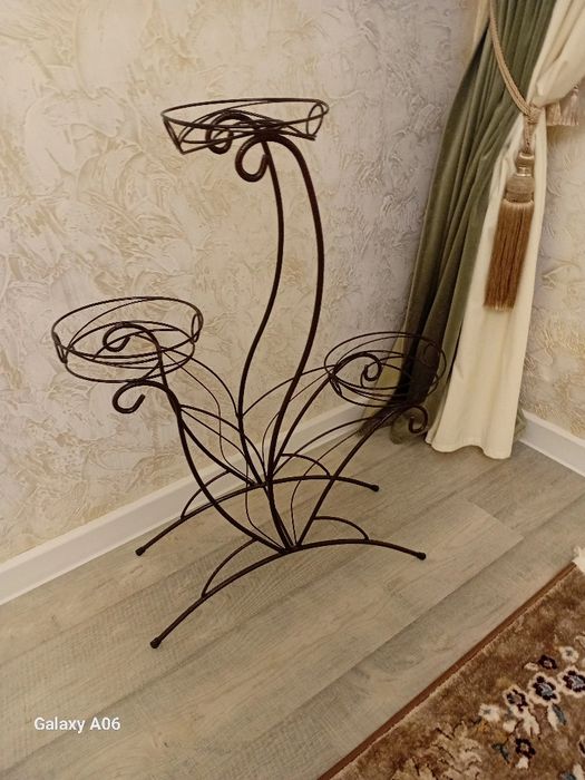 Полка для растений