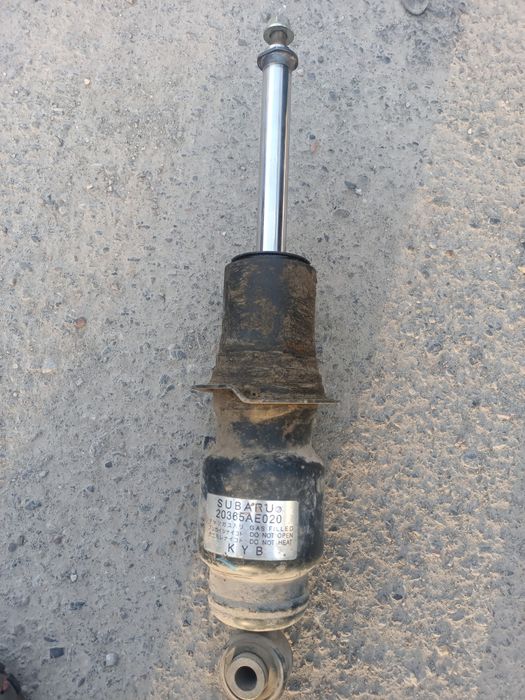 Амортизаторы на Субару