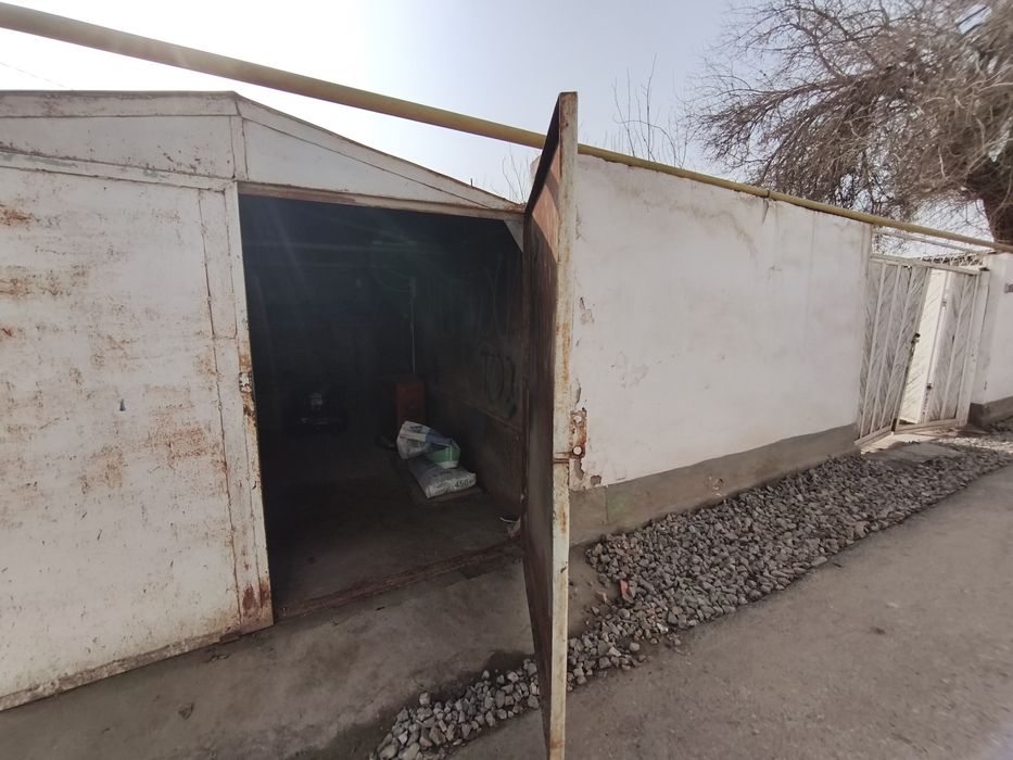 3 хонали Уй 2 стухли Ховли БН арзон бу