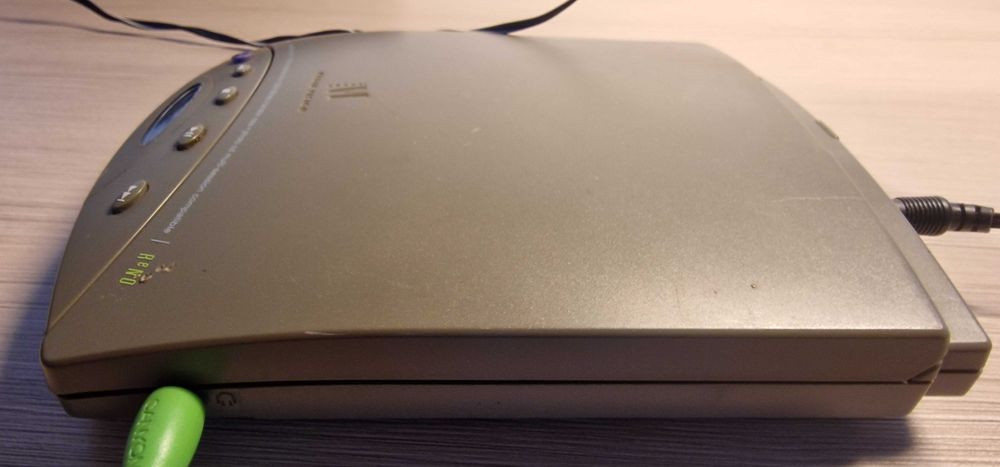Ретро CD плейър и външно CD-ROM устройство Media Vision ReNo – работещо