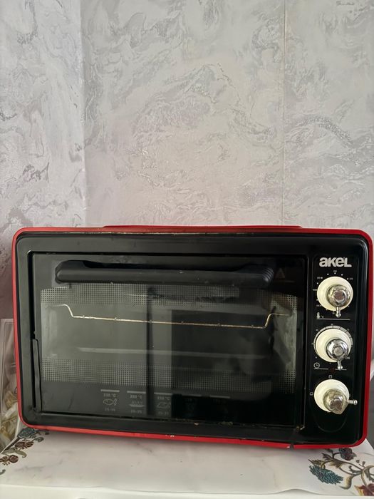 Продается духовка в хорошем состоянии