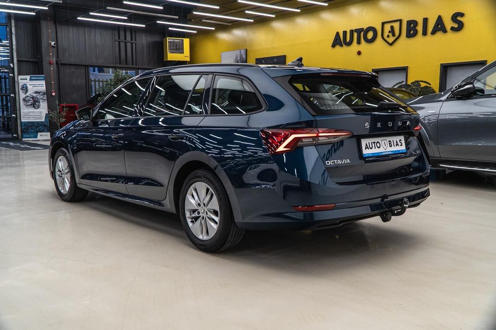 SKODA Octavia 2021 — imagine 5