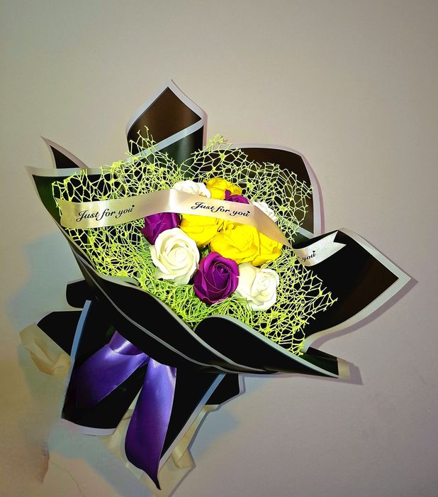 Trandafiri sapun, buchet, 90 lei