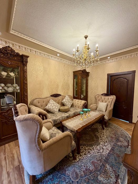 Чиланзар -7 кв 2/3/4. 50м2 Срочно Продам квартиру срочно
