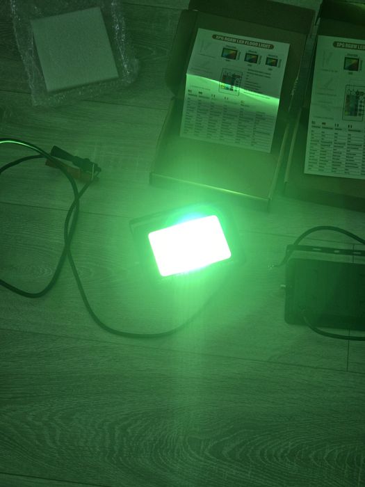 Set 4 Reflectoare LED RGB 30W – 3000LM, Telecomandă, IP66 Waterproof