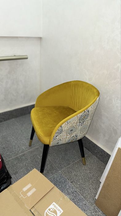 Kreslo stul sotiladi srochniy