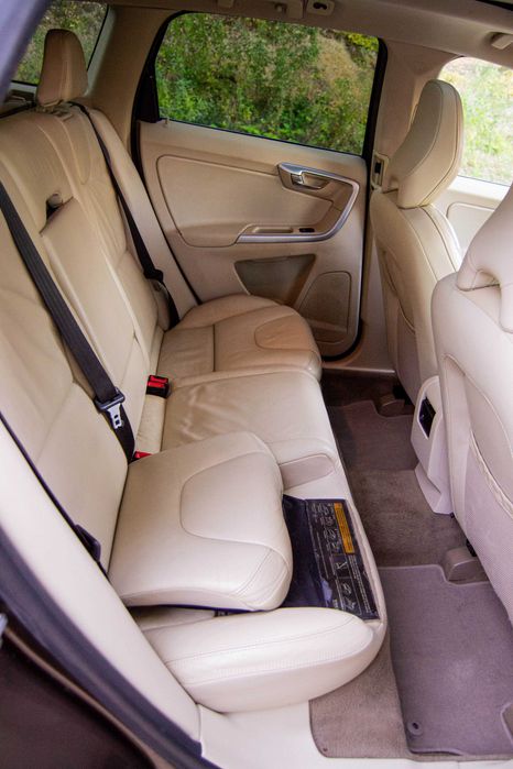 Se vinde un Volvo xc60