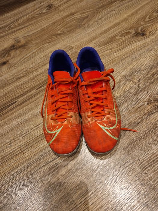Бутонки  Nike Mercurial 36 номер