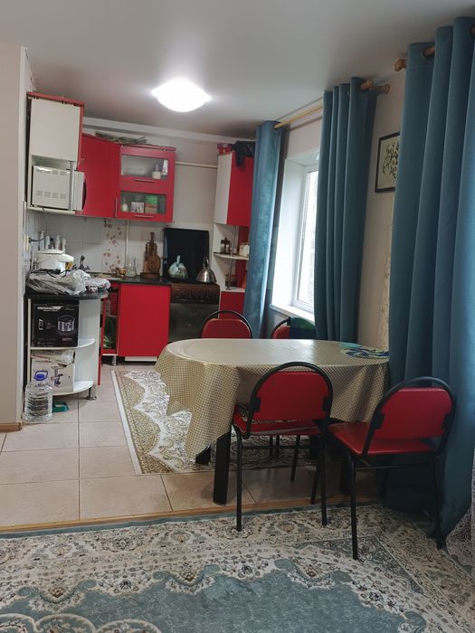 Продам квартиру 3 ком срочно.