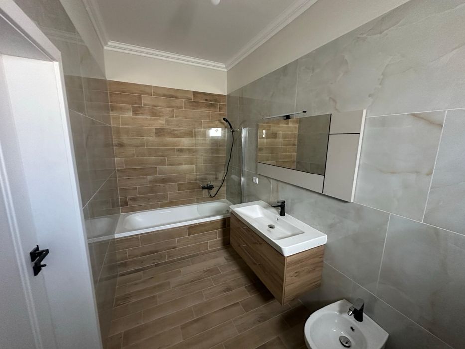 Casa parter , 3 dormitoare