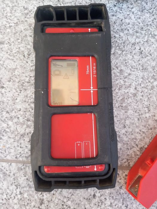 Ротационен лазерен нивелир Hilti PR 30-HVS A12