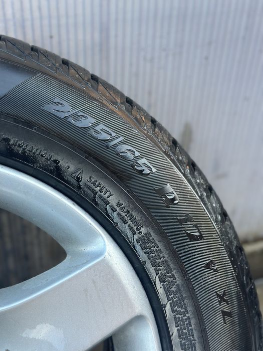 Jante roti Volkswagen Vw Touareg 2.5 TDI Cauciucuri iarna  in stare buna 235/65 R17