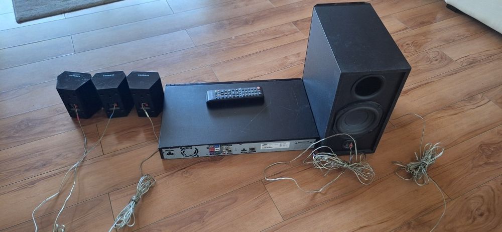Home cinema blueray 3d Samsung  HT F4500 5.1