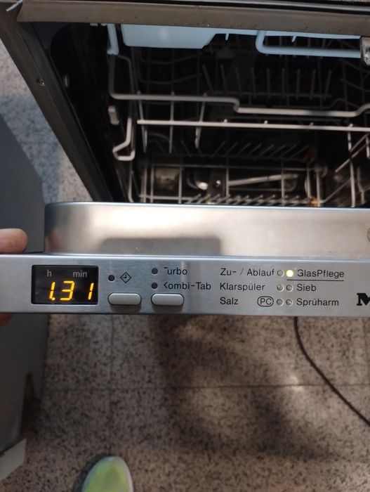 Съдомиялна Miele G1652 SCVI За пълно вграждане 45 см