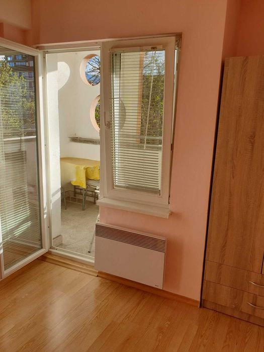 Дава се под наем Двустаен апартамент в София, Център - 59 кв.м за 450 € - Снимка #12