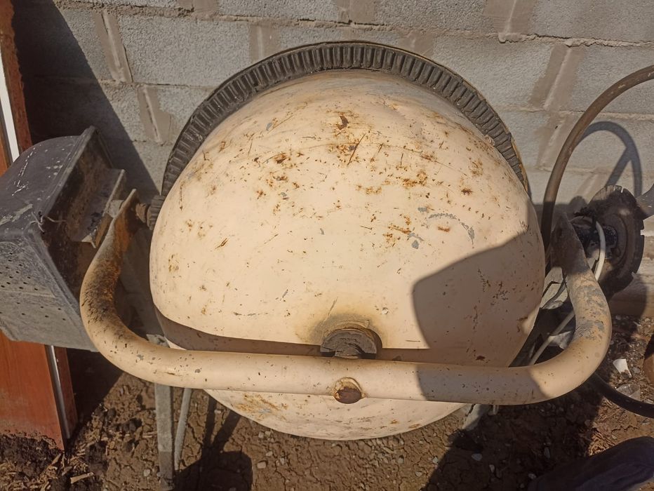 Бетономешалка б/у