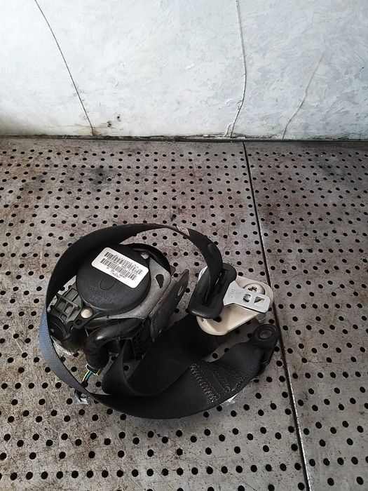 Centura siguranta stanga fata jeep patriot 2006 605884105c