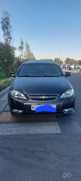 Chevrolet Gentra Srochno Sotiladi