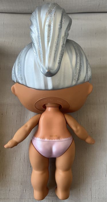 Papusa Kitty, inaltime 30 cm.