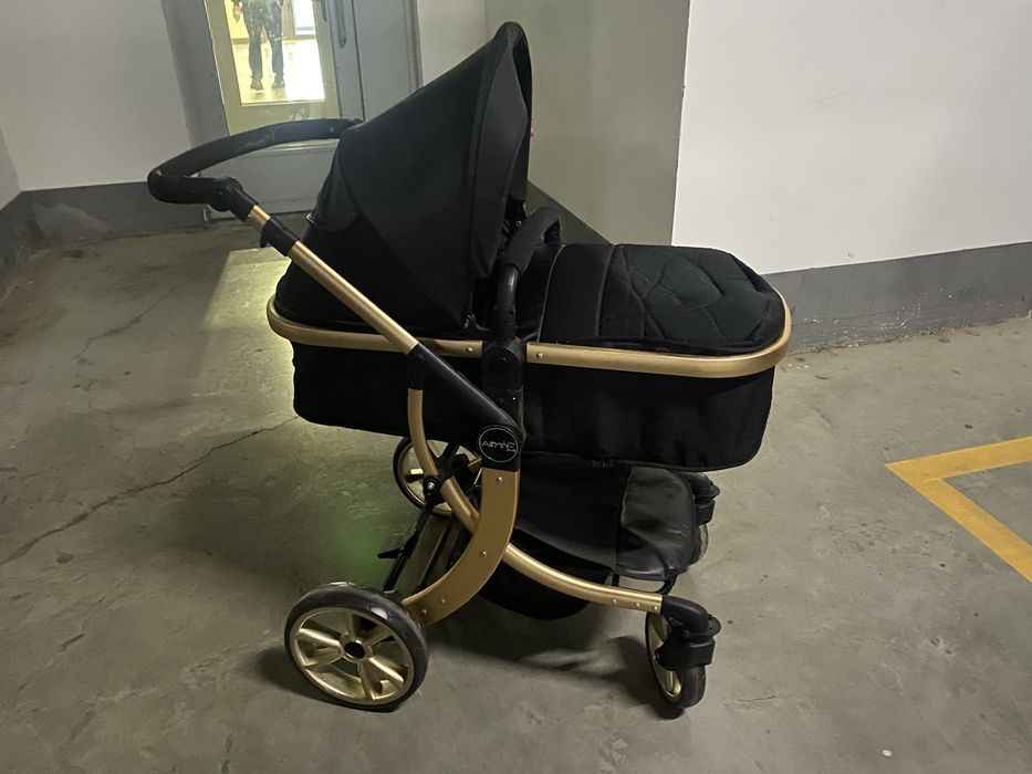 Продам коляску в хорошем состоянии