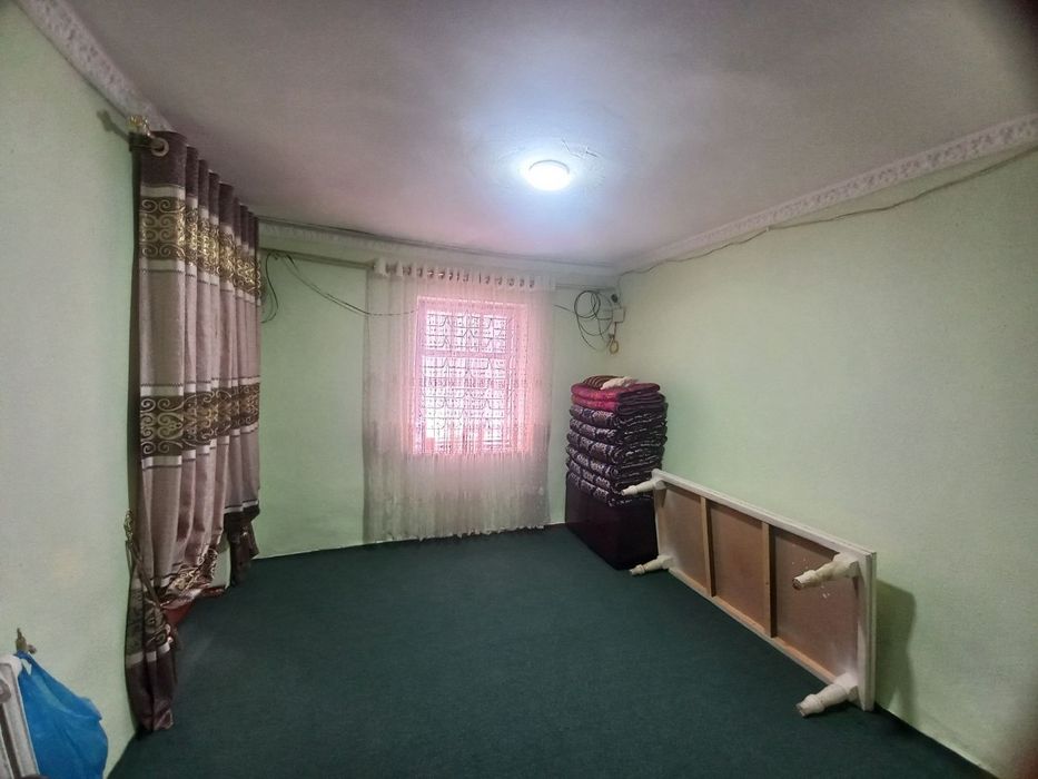 Turar joy hovli sotladi