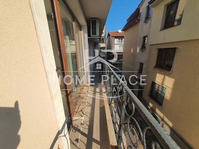 Дава се под наем Тристаен апартамент в Варна, Център - 73 кв.м за 560.49 € - Снимка #7