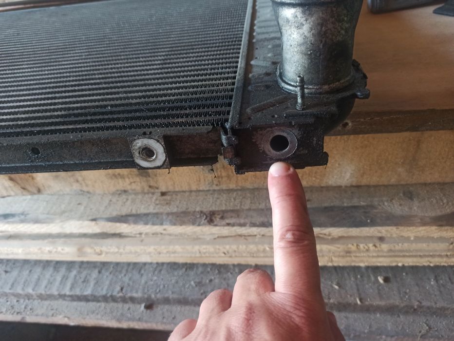 Интеркулер тойота рав4