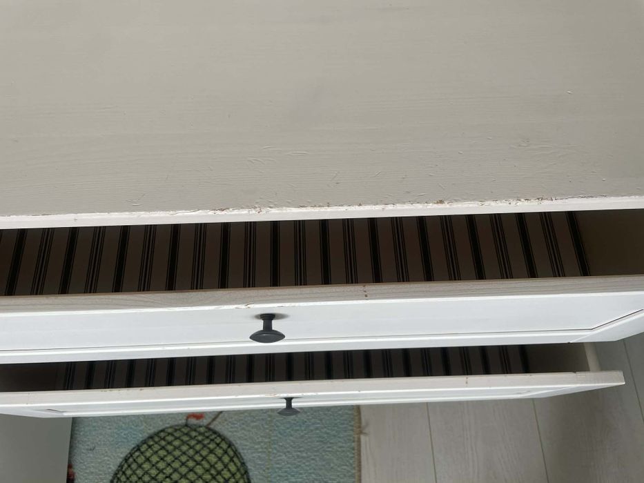 Повивалник,маса за повиване,скрин Sundvik