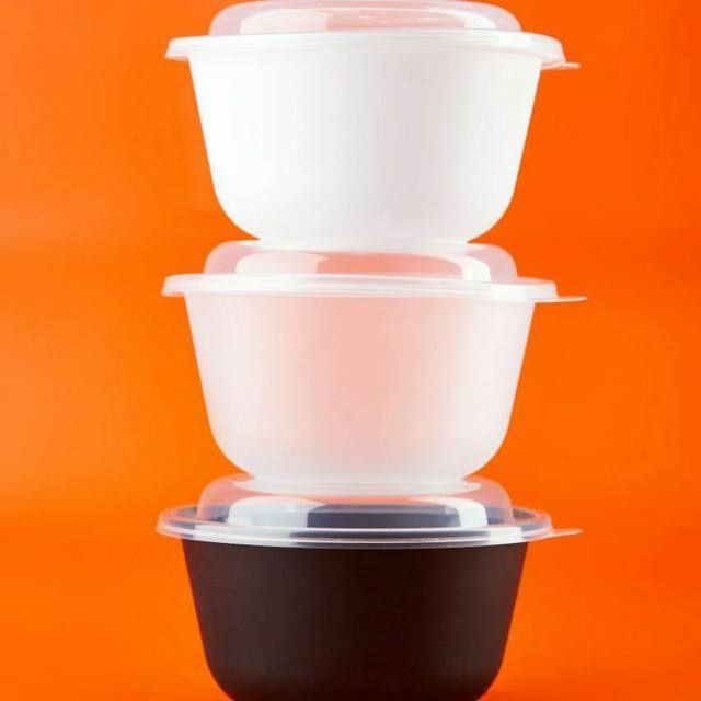 Одноразовая посуда по доступным ценам.