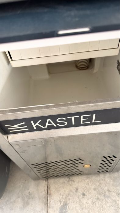 Ледогенератор Kastel