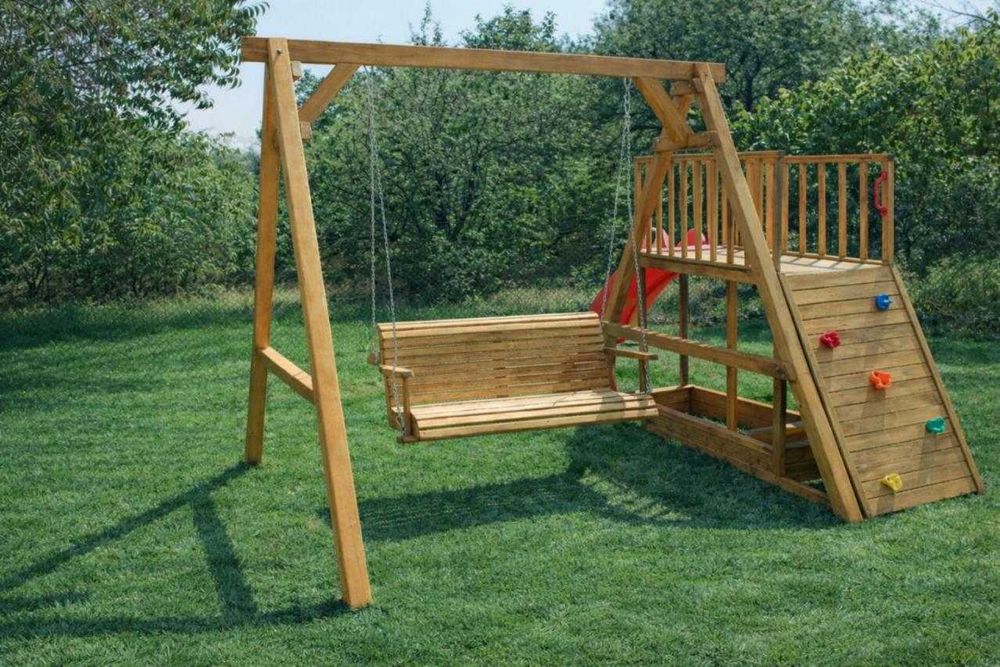 Дървена люлка с катерушка,пясъчник,пързалка и пейка